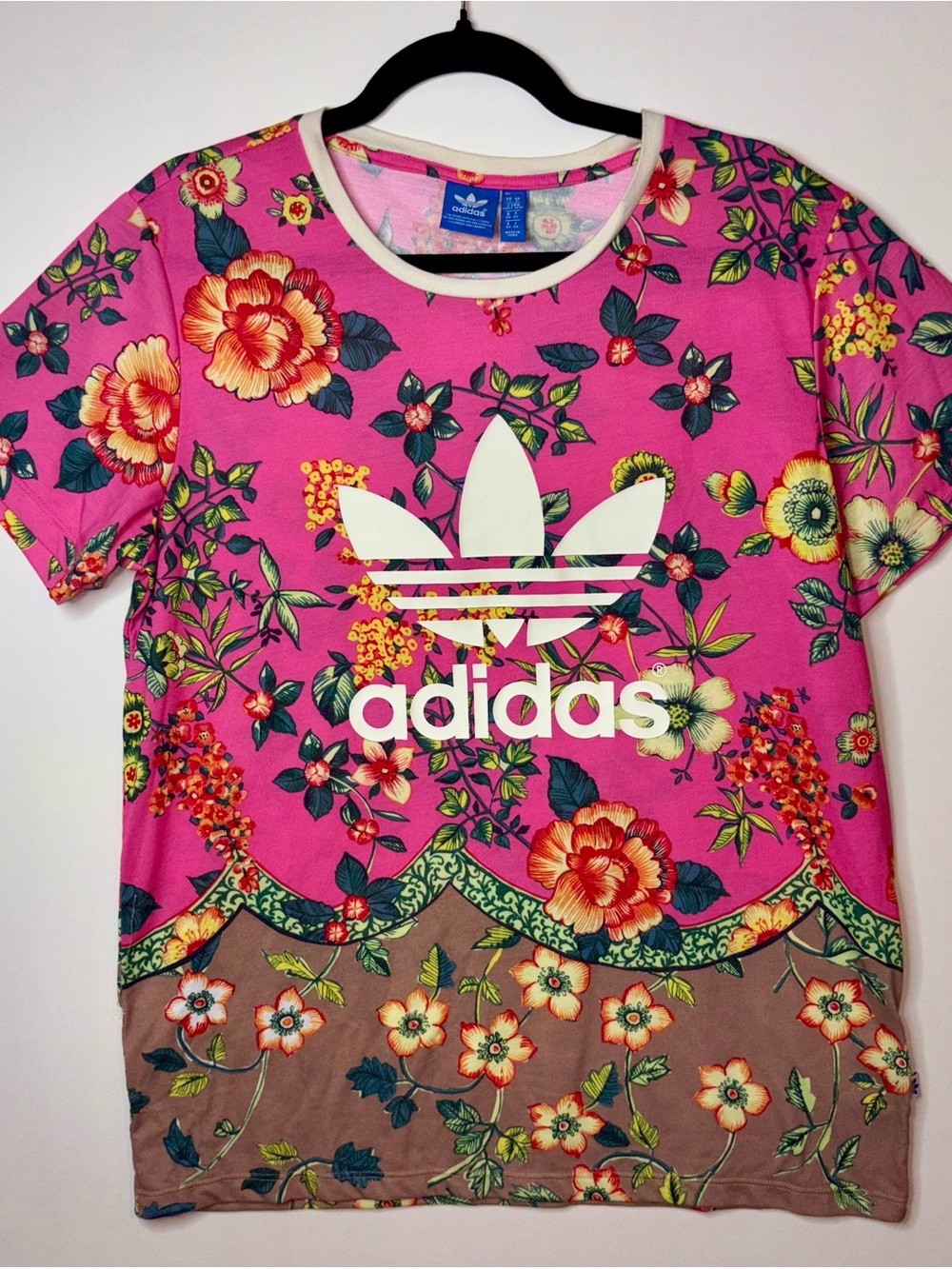 adidas Originals Women M Pink Floral Trefoil Logo T Shirt Brown Flower Print